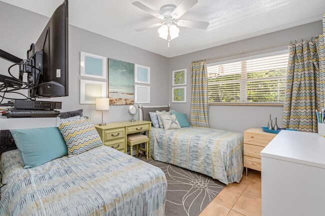Foto del edificio - 261 Cape Shores Cir