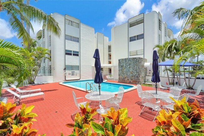Foto del edificio - 1075 93rd St
