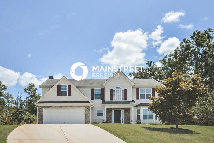 4 Bedroom Pet-Friendly Home in Covington, GA with Main Street Renewal - 4 Bedroom Pet-Friendly Home in Covington, GA with Main Street Renewal