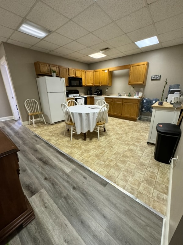 124 N Green St Unit 1, Crawfordsville, IN 47933 Room for Rent in