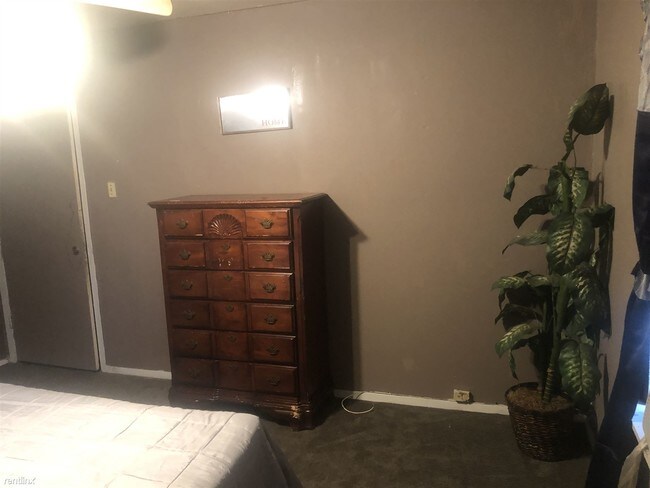 Foto del edificio - 5 br, 1 bath House - 5131 Kelso Street