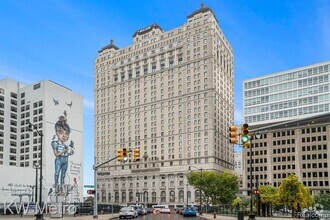 Building Photo - 1135 Shelby St
