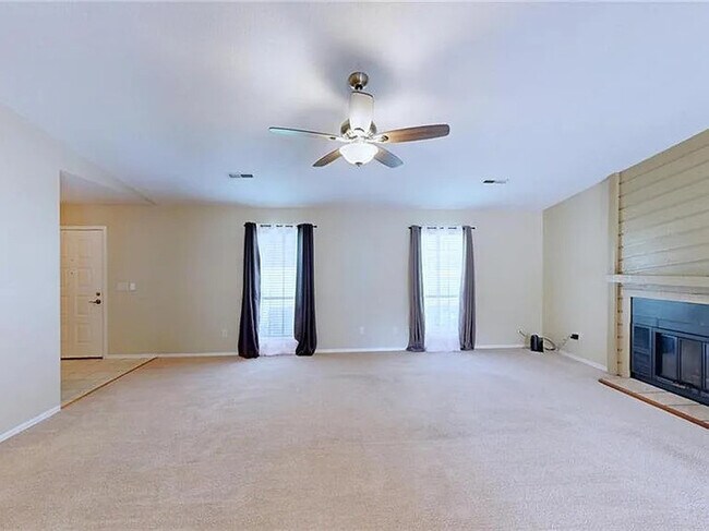 Building Photo - Earn Wealth While Leasing - Like a Homeown...
