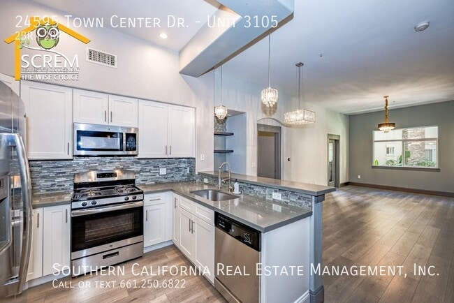 Building Photo - 24595 Town Center Dr