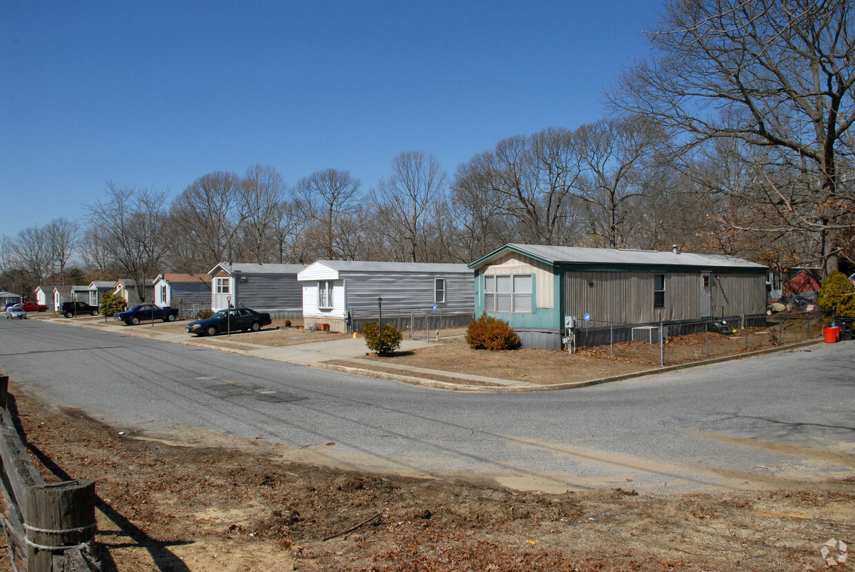 Primary Photo - Delsea Woods Mobile Home Park