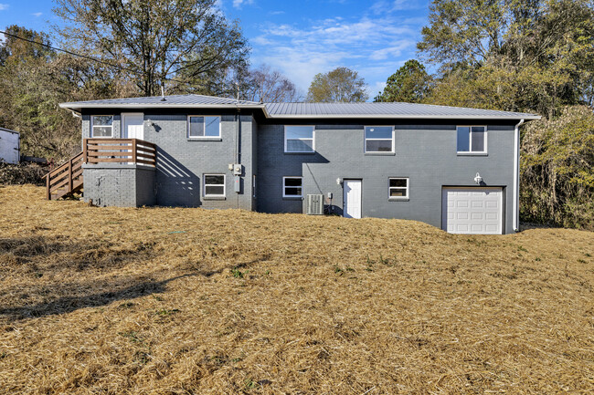 Building Photo - 1113 Xavier St