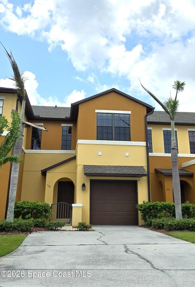 Building Photo - 1390 Lara Cir