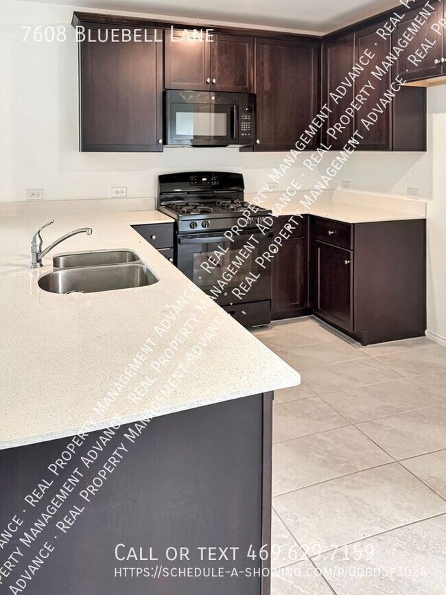 Building Photo - 7608 Bluebell Ln