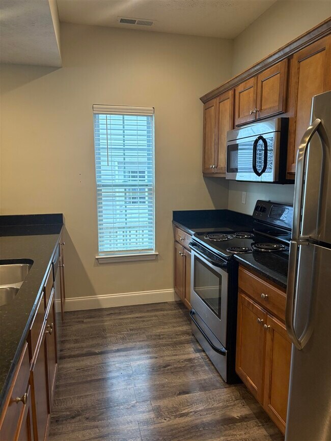 Foto del edificio - 1517 Kenton St