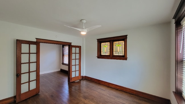 Foto del edificio - 5537 Holly Hills Ave