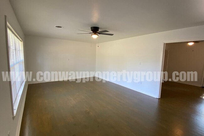Foto del edificio - 955 Western St