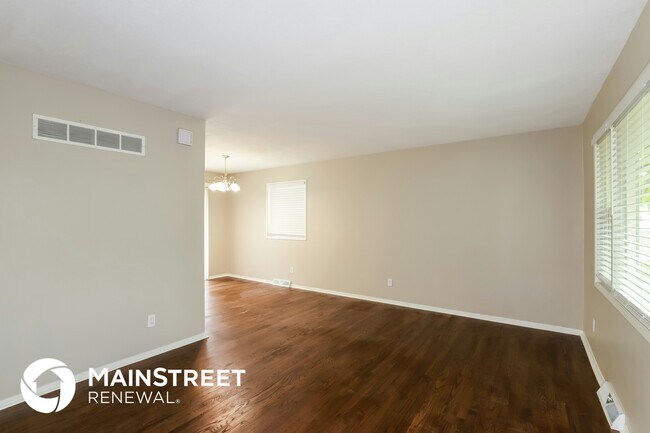 Foto del edificio - 5808 N Drury Ave