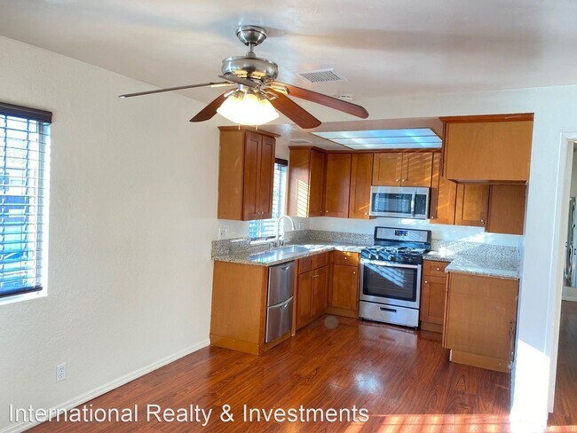 Building Photo - 3 br, 2 bath House - 7304 Exeter Street #J