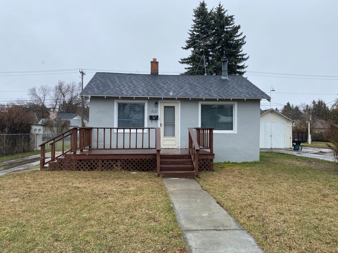 Foto principal - 315 W 19th St
