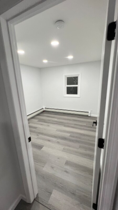 Building Photo - 151 Suydam St