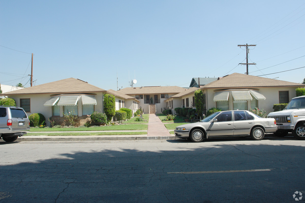 Primary Photo - 5654-5662 S Muscatel Ave