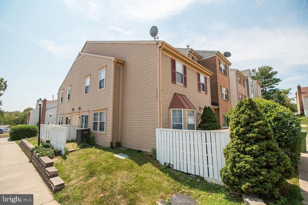Foto principal - 11400 Appledowre Way