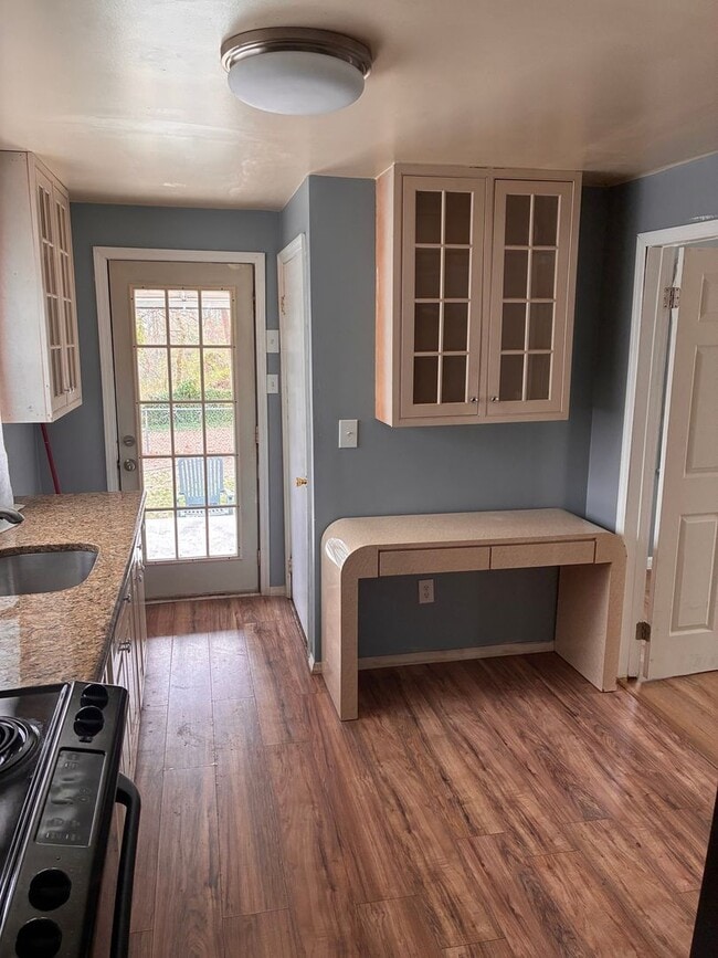 Building Photo - 1152 Berkley Rd