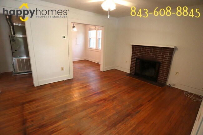 Foto del edificio - Cozy 2 bedroom 1 bath home in trendy Riverland Terrace!