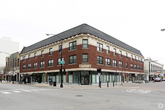 Foto del edificio - Harold Washington Apartments