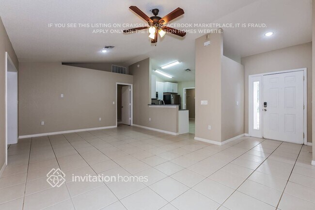 Foto del edificio - 2830 Timbercrest Pl
