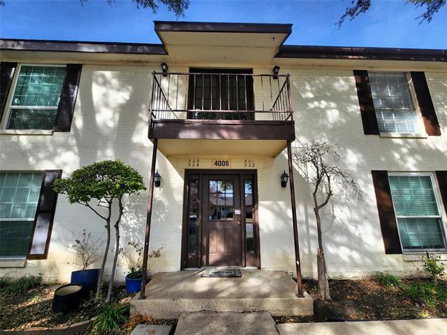 Foto del edificio - 4008 Ridglea Country Club Dr