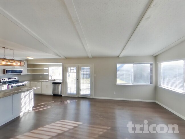 Foto del edificio - 2128 Placid Dr