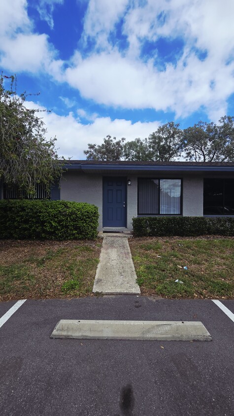 Photo - 555 Northlake Blvd (Altamonte Springs, FL)