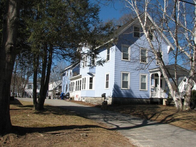 Foto del edificio - 63-65 Newfield St