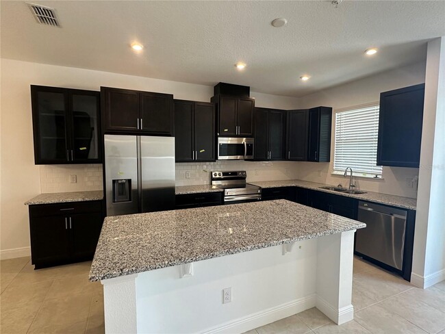 Building Photo - 7015 Nemours Pkwy