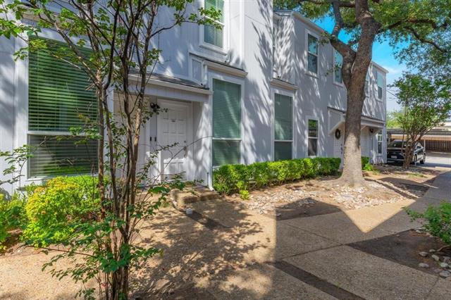 Building Photo - 2815 Welborn St