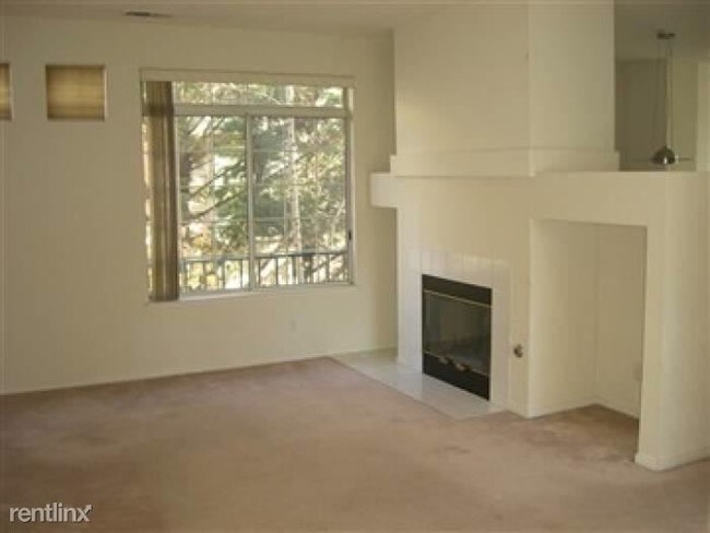 Building Photo - 338 Montecito Way