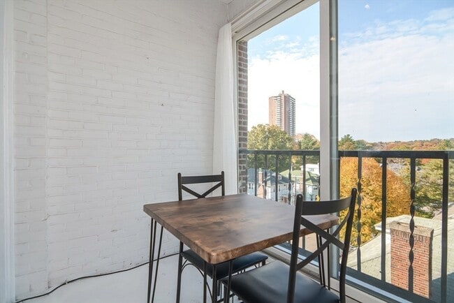 Foto del edificio - 91-93-93 Bynner St