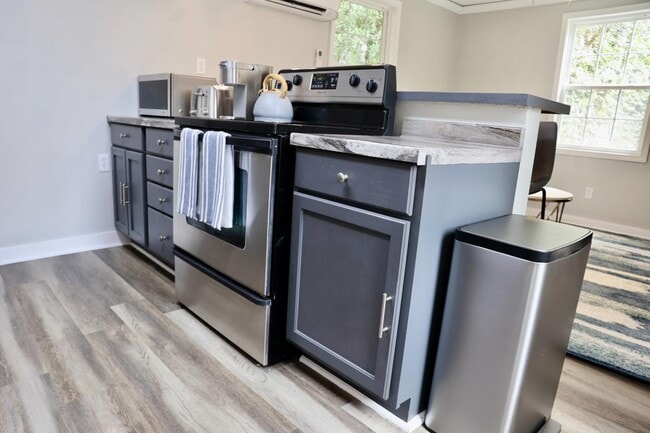 Photo - 4928 Oleander Dr House