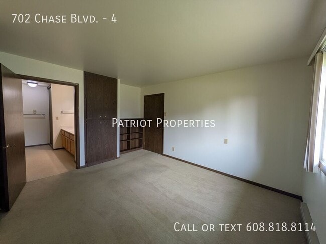 Foto del edificio - 702 Chase Blvd