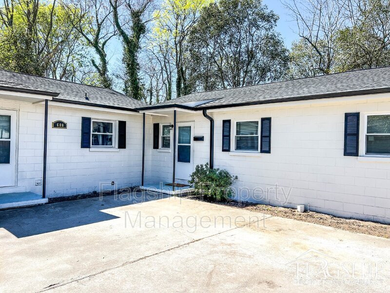 608 Wayne Ave Unit B, Goldsboro, NC 27530 Condo for Rent in Goldsboro, NC