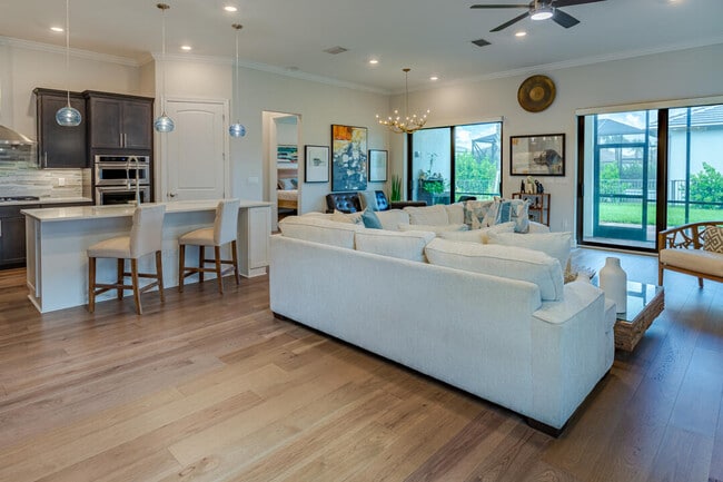 Foto del edificio - 559 SE Villandry Way
