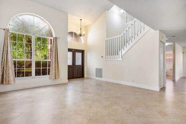 Building Photo - 10934 Crescendo Cir
