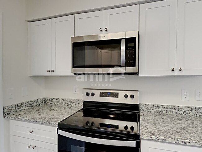 Foto del edificio - 1450 Brighton Cir