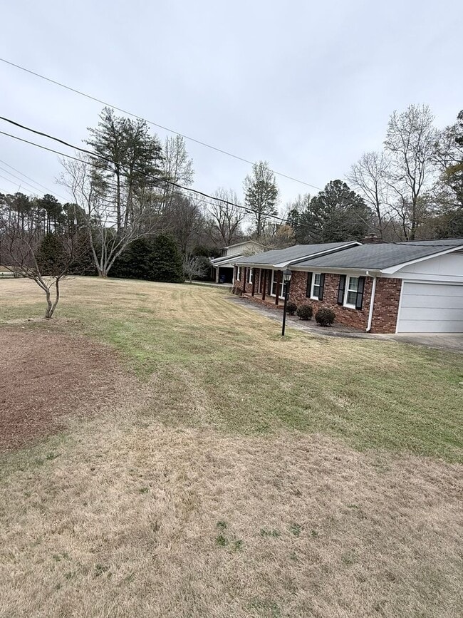 Photo - Charming & Convenient Athens Home – Prime Location with Modern Comforts