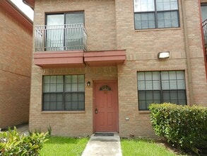 Building Photo - 9400 Bellaire Blvd