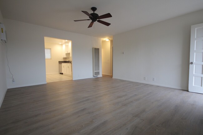 Building Photo - 4807 Converse St