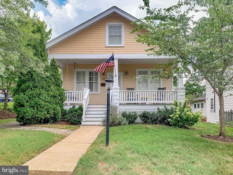 Primary Photo - 27 W Wyatt Ave