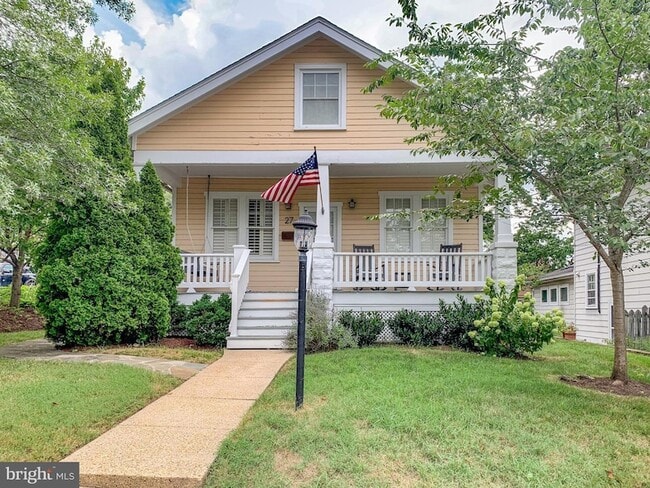 Photo - 27 W Wyatt Ave House