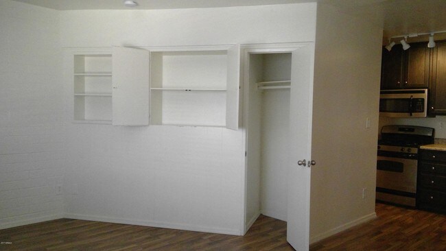 Foto del edificio - 610 N 4th Ave