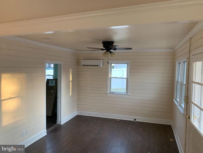 Foto del edificio - 2047 Boardley Rd