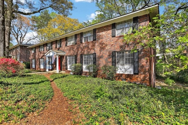 Foto del edificio - 463 Medlock Rd