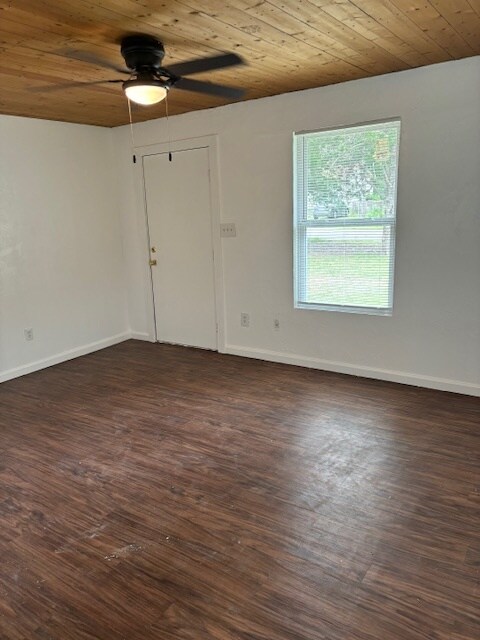 Foto del edificio - 9423 NE 28th St