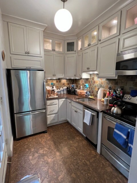 Cocina - 1255 F St NE