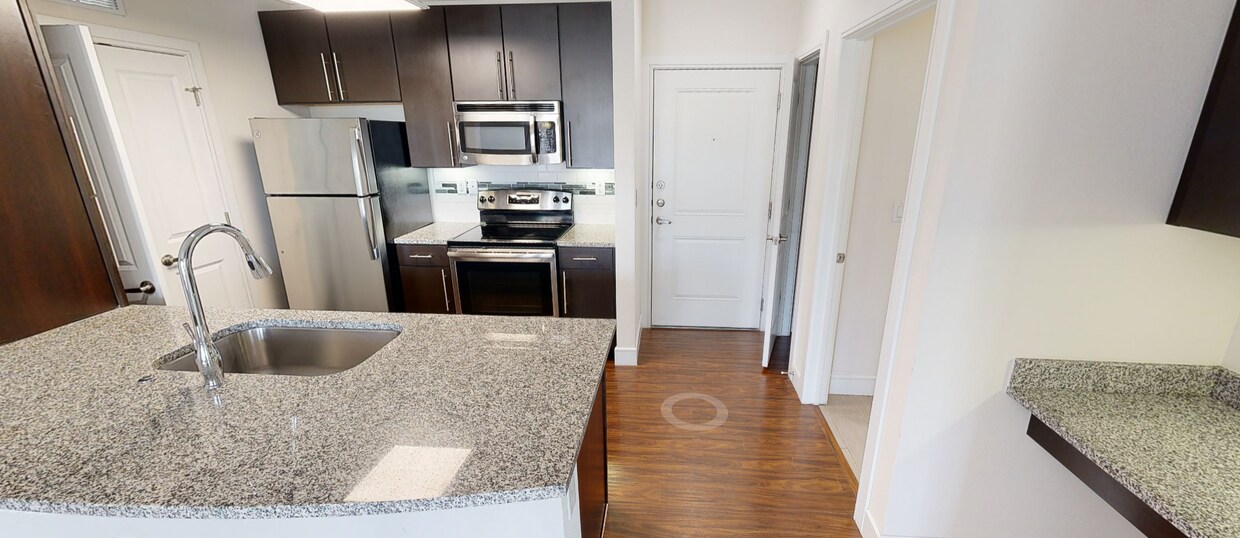 Photo - Vanguard Crossing Apartments